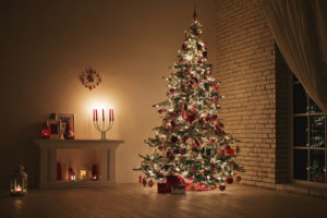 decorating house for christmas on a budget