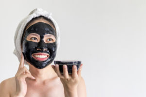 activated charcoal mask benefits