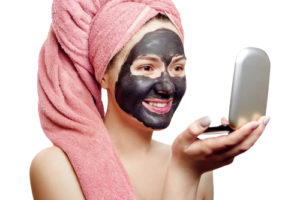 Activated charcoal mask benefits