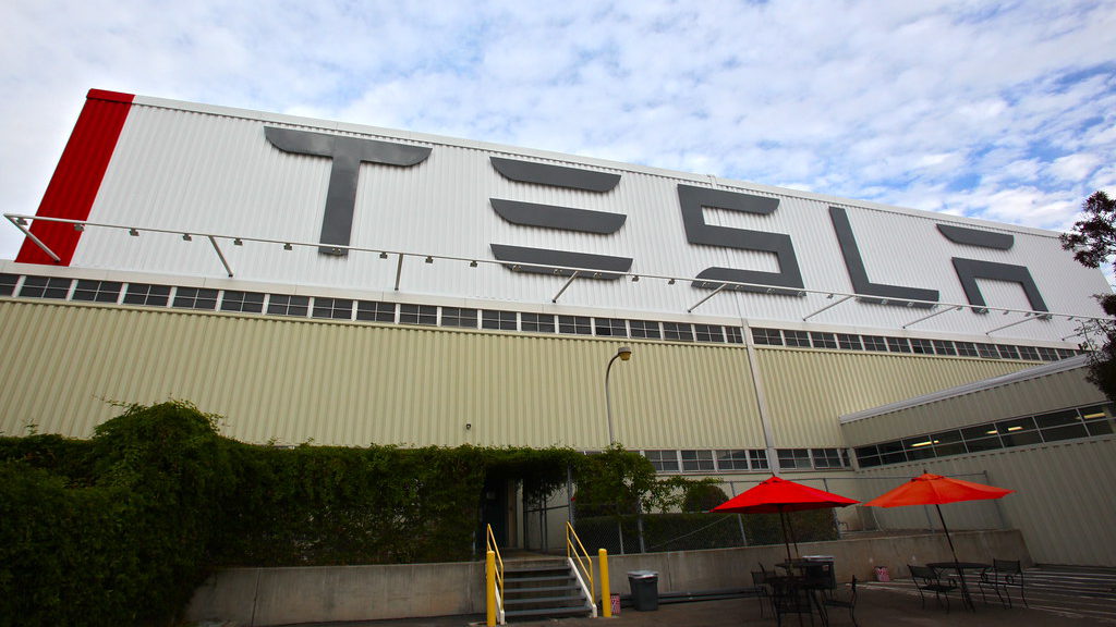 Tesla Production Halt at Shanghai Factory