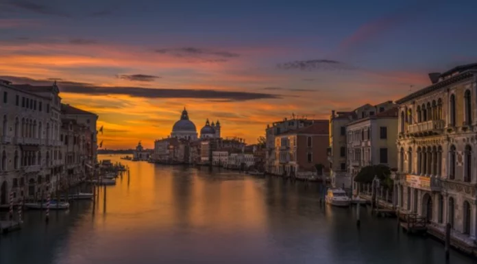 venice-river-sunset