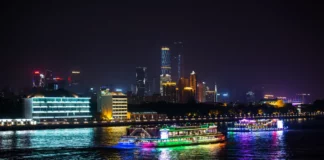 Dhow Cruise Dubai