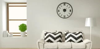 wall clock as per vastu