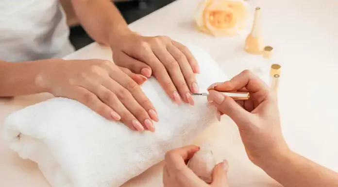 Nail Tech Courses